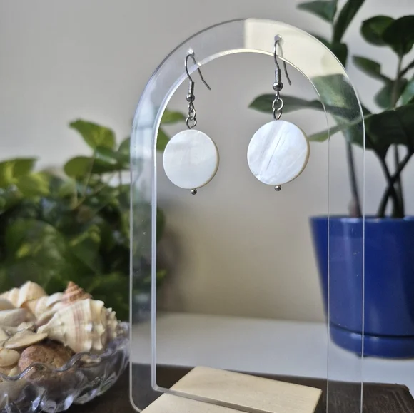 Elegant Sea Shell Dangle Earrings | Ocean Inspired Accessories - Picture 2 of 7